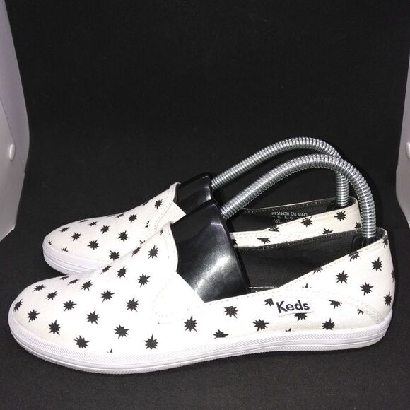 Keds Women's Casual Slip On Sneakers‎ Women's Size 7.5 White, Black - Picture 1 of 8